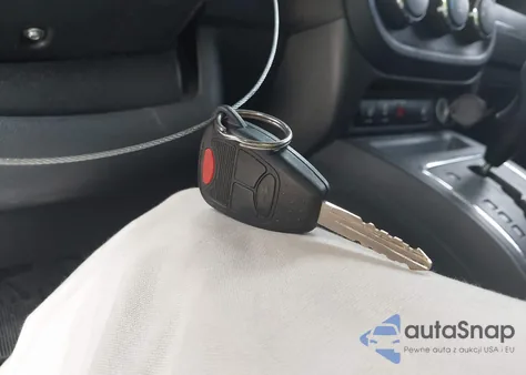 2016 Jeep Patriot Latitude z USA, uszkodzony, nr VIN 1C4NJPFA6GD664348